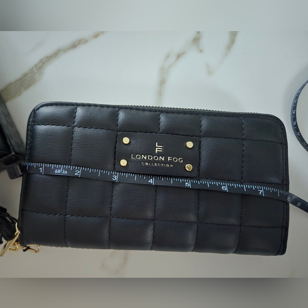 ✨ NIB London Fog Quilted Black Zip Around Wallet ✨ MSRP $58 - Picture 6 of 8